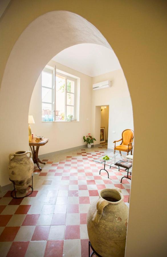 B&B Attico Taranto Caltagirone Exterior foto